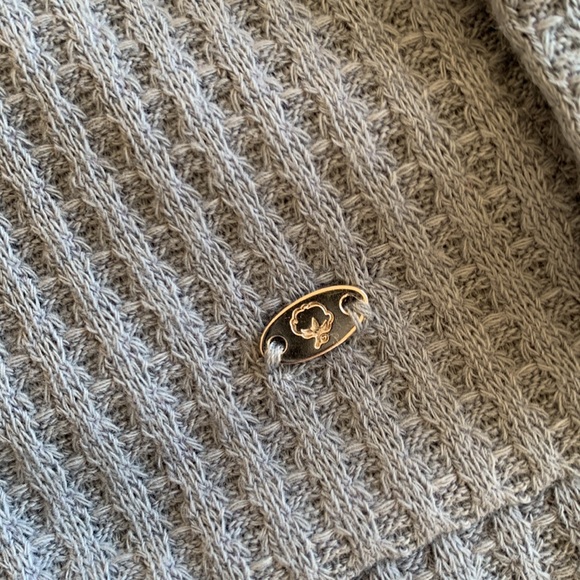 Southern shirt Whitney waffle knit in dusty blue size small. Comfy thermal knit. - Picture 5 of 8